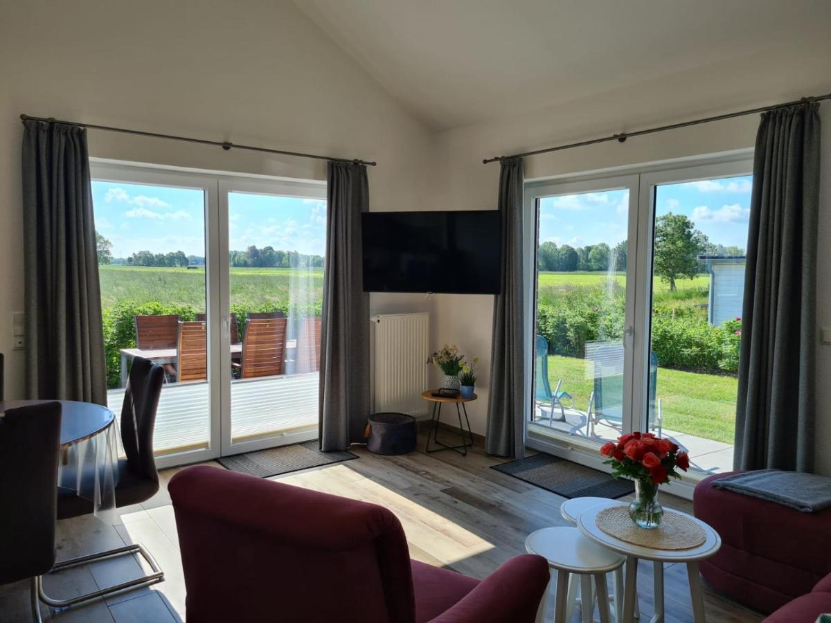 Haus JADEHUUS Villa Schweiburg Eksteriør billede